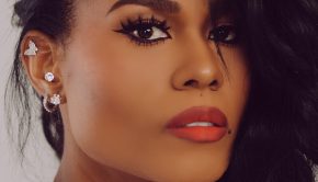 Crystal Nicole - photo credit - Alex D Rogers